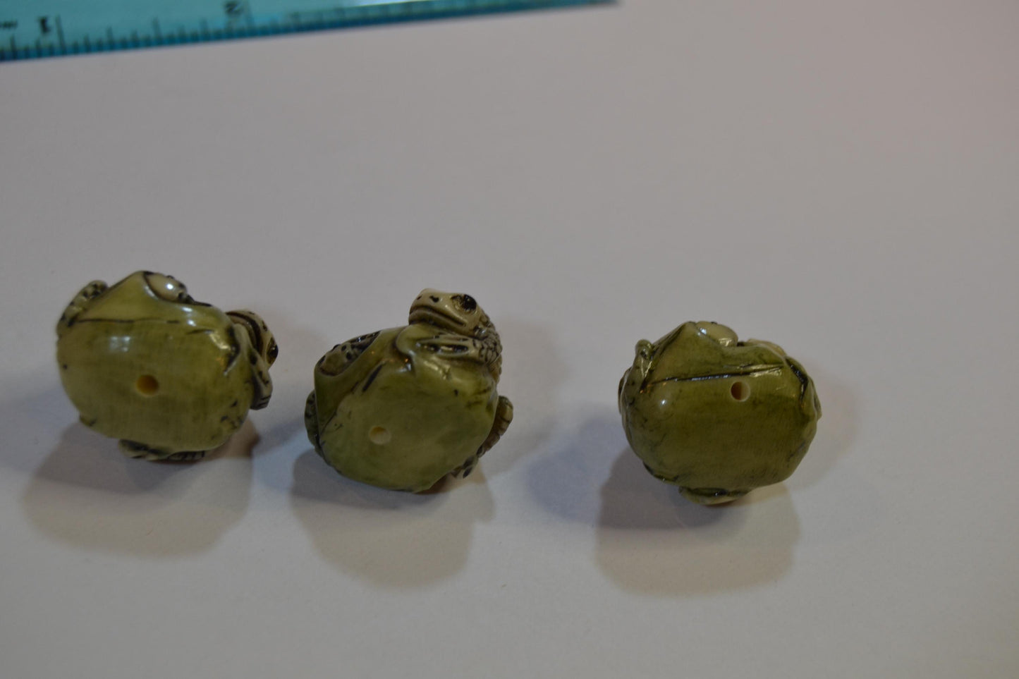 Netsuke Beads frogs various styles