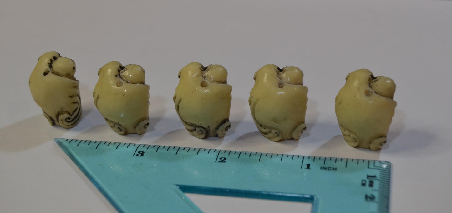 Netsuke hand-carved tagua nut beads, Bats and birds