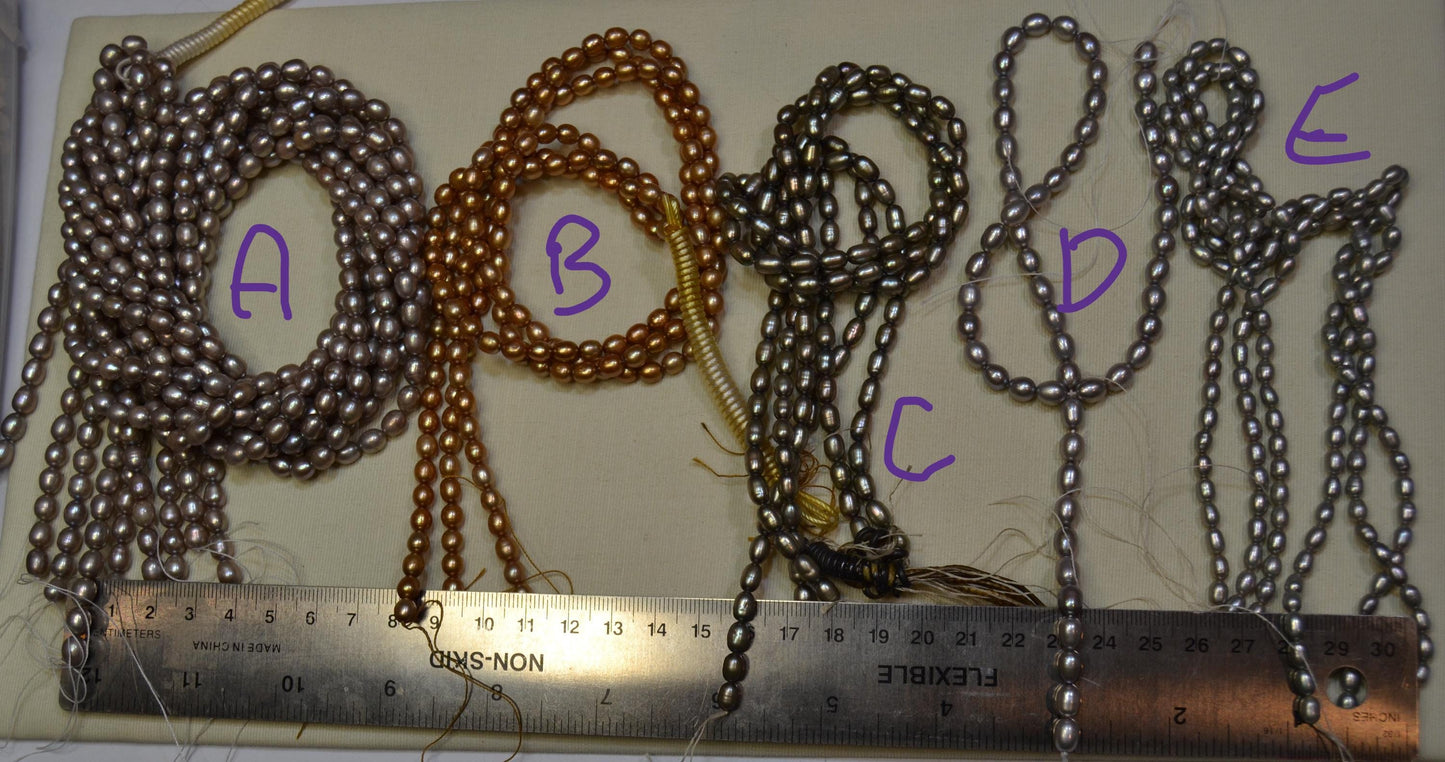 Fresh water pearls, 4-6mm in diameter