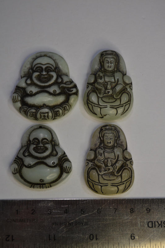 Jadite pendant, buddha or Bodhisattva