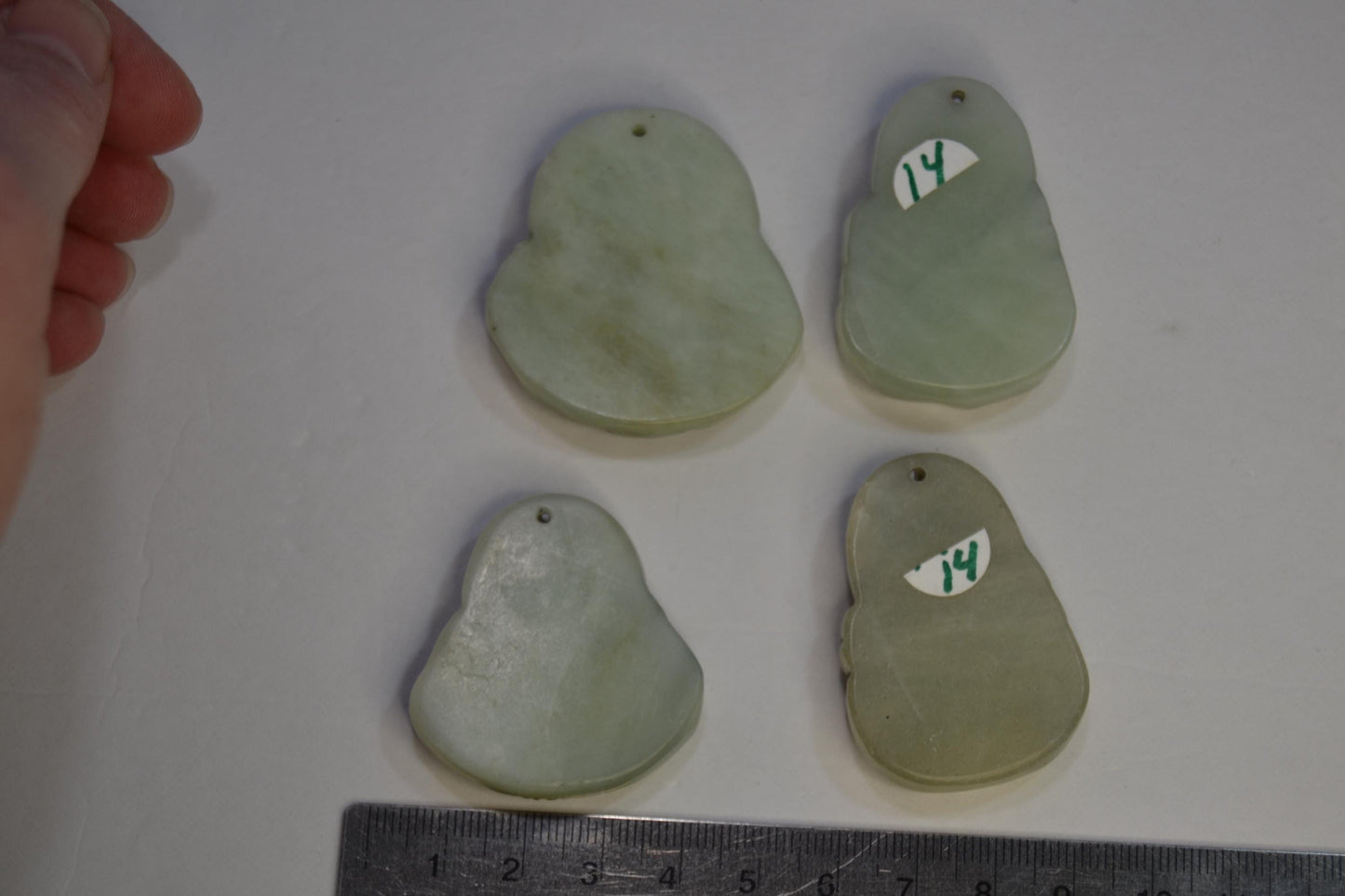 Jadite pendant, buddha or Bodhisattva