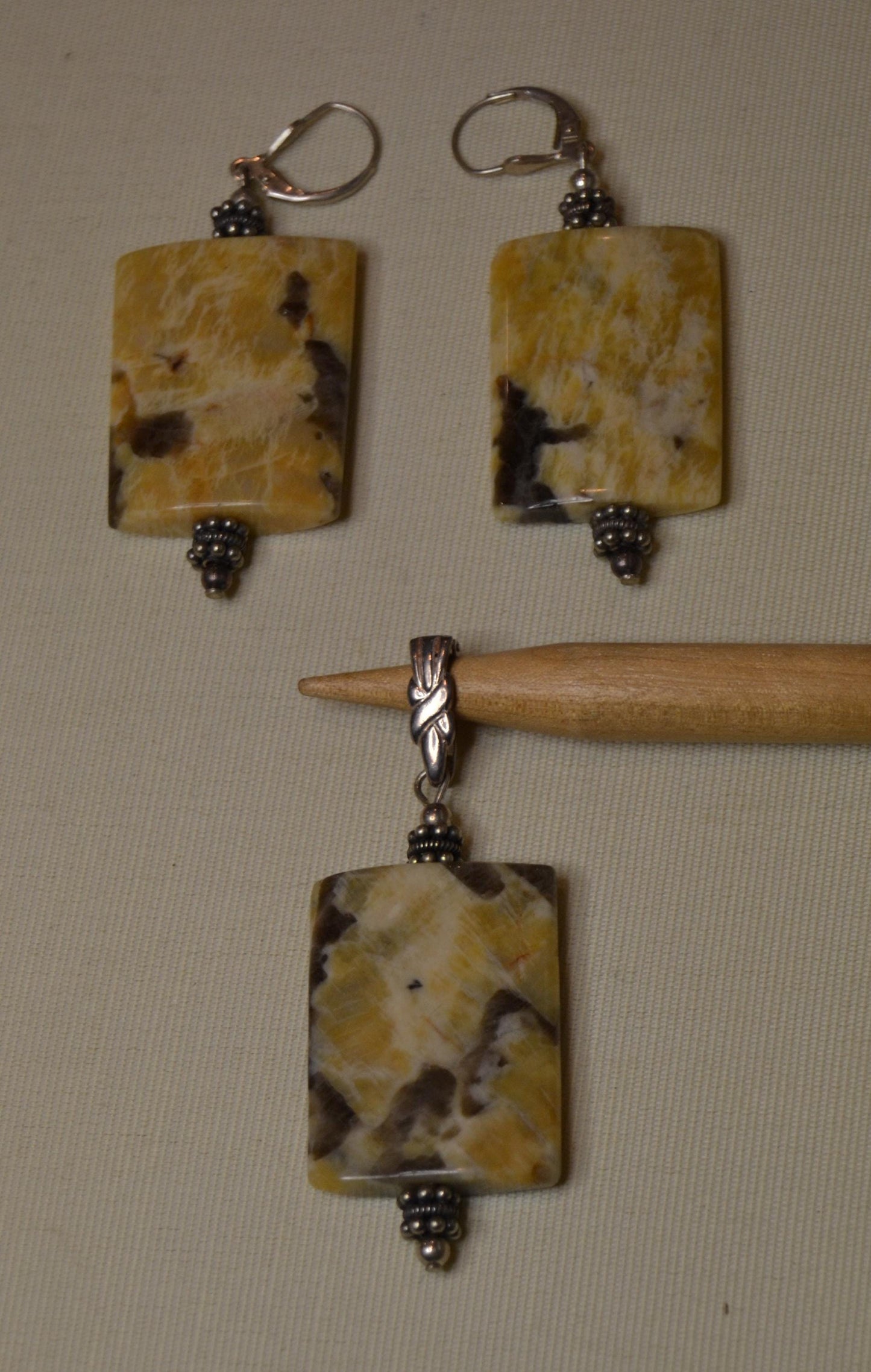 Agate Earring, clip on pendant sets