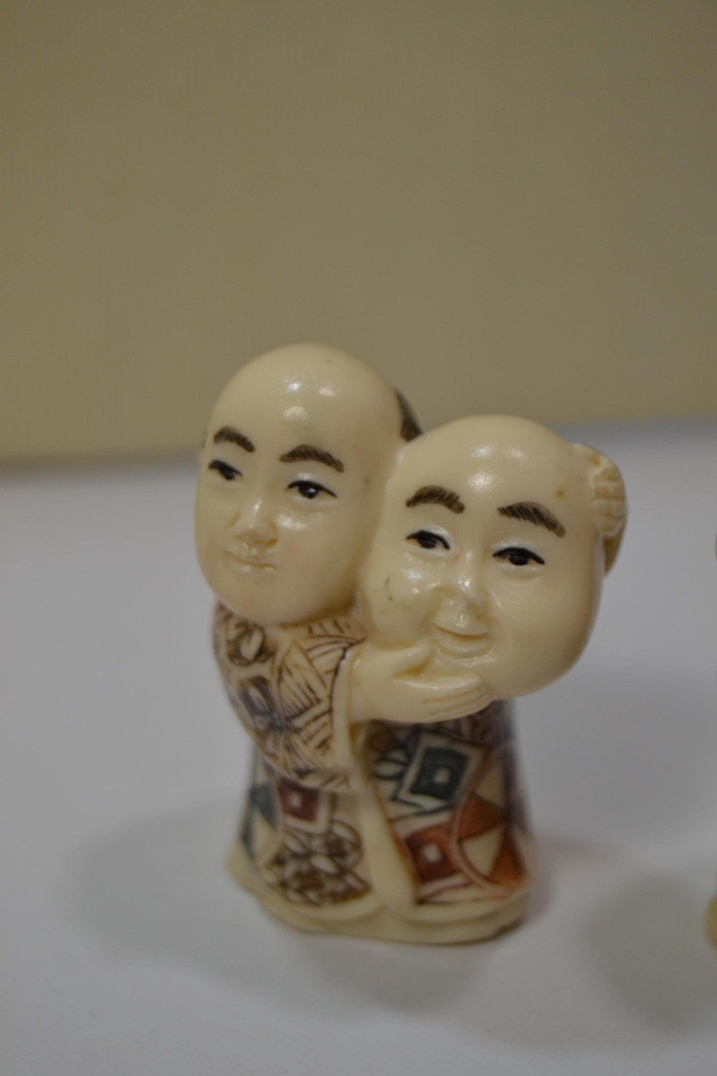 Big Netsuke, Foo Dog, People figurines