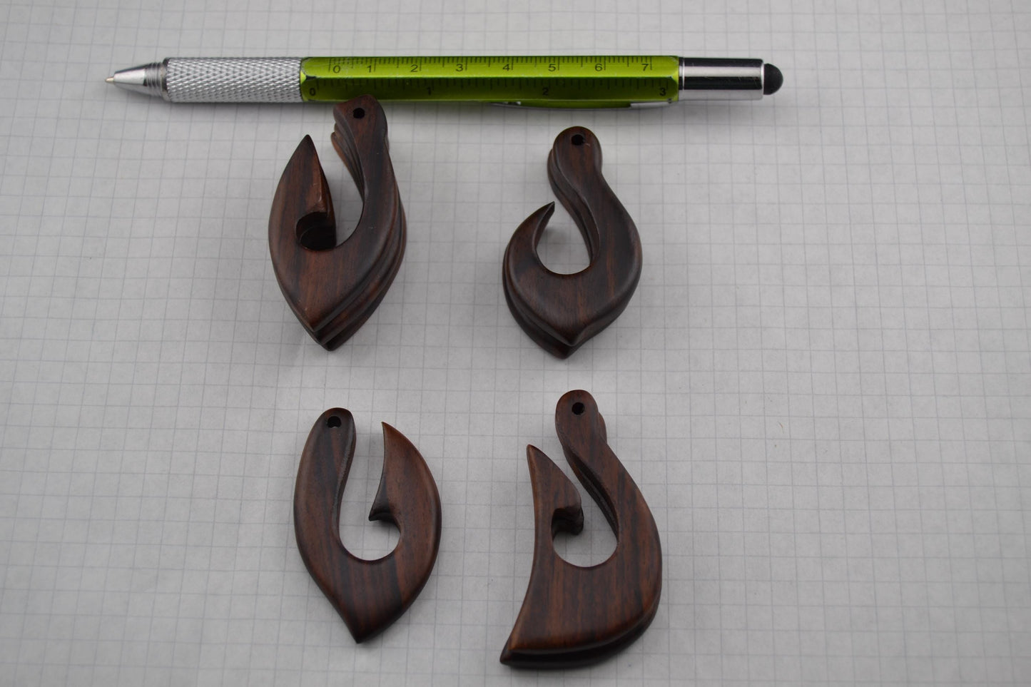 Maori tribal fish hooks - Wood