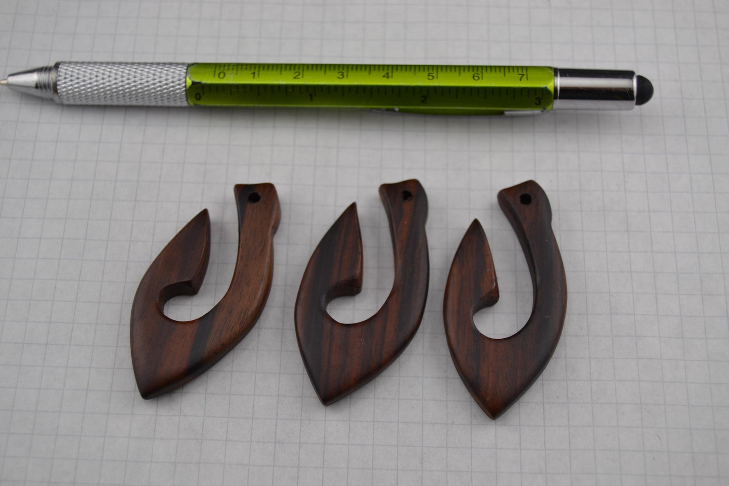 Maori tribal fish hooks - Wood