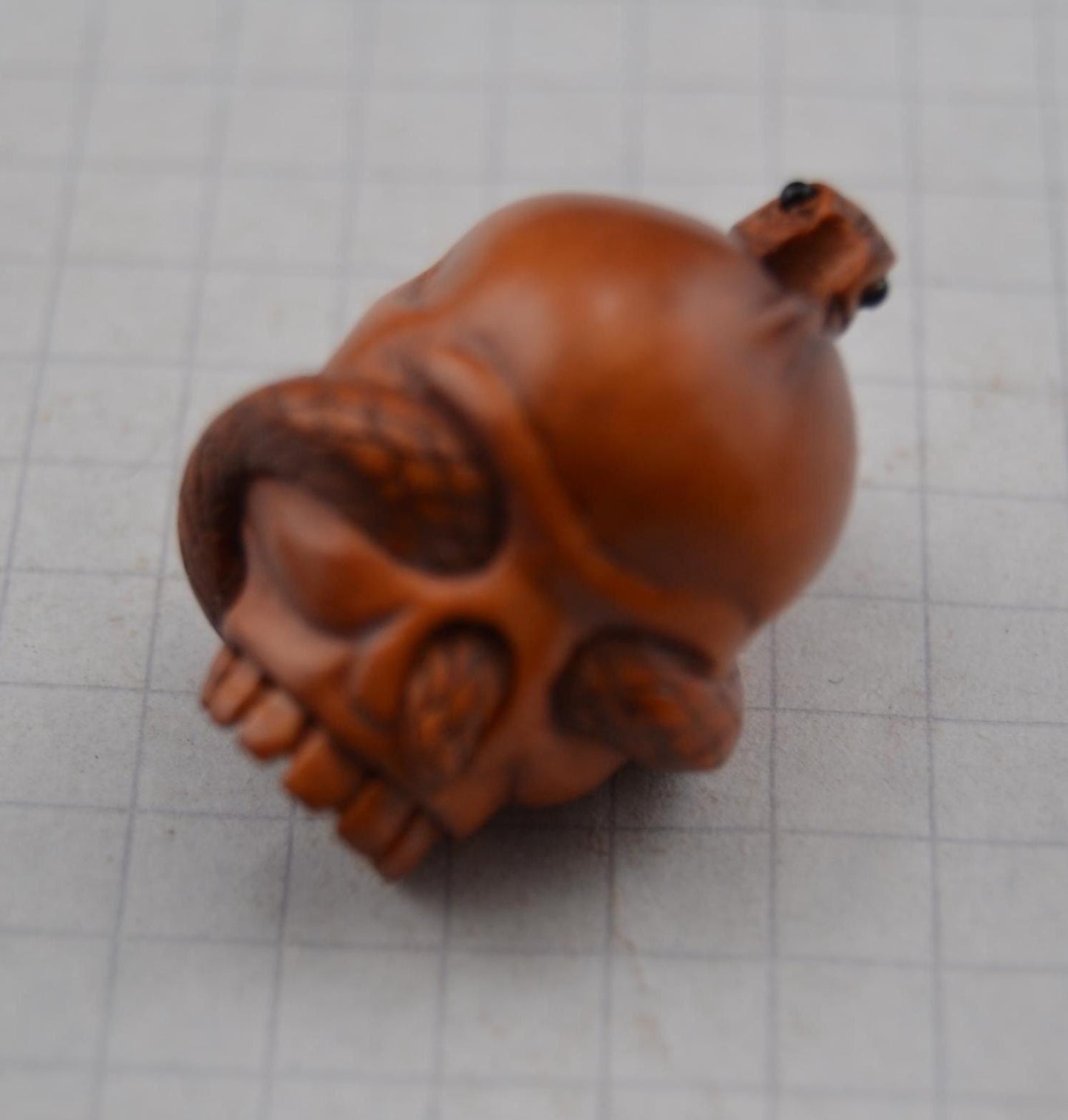 Ojime, figurines, skull  and mask