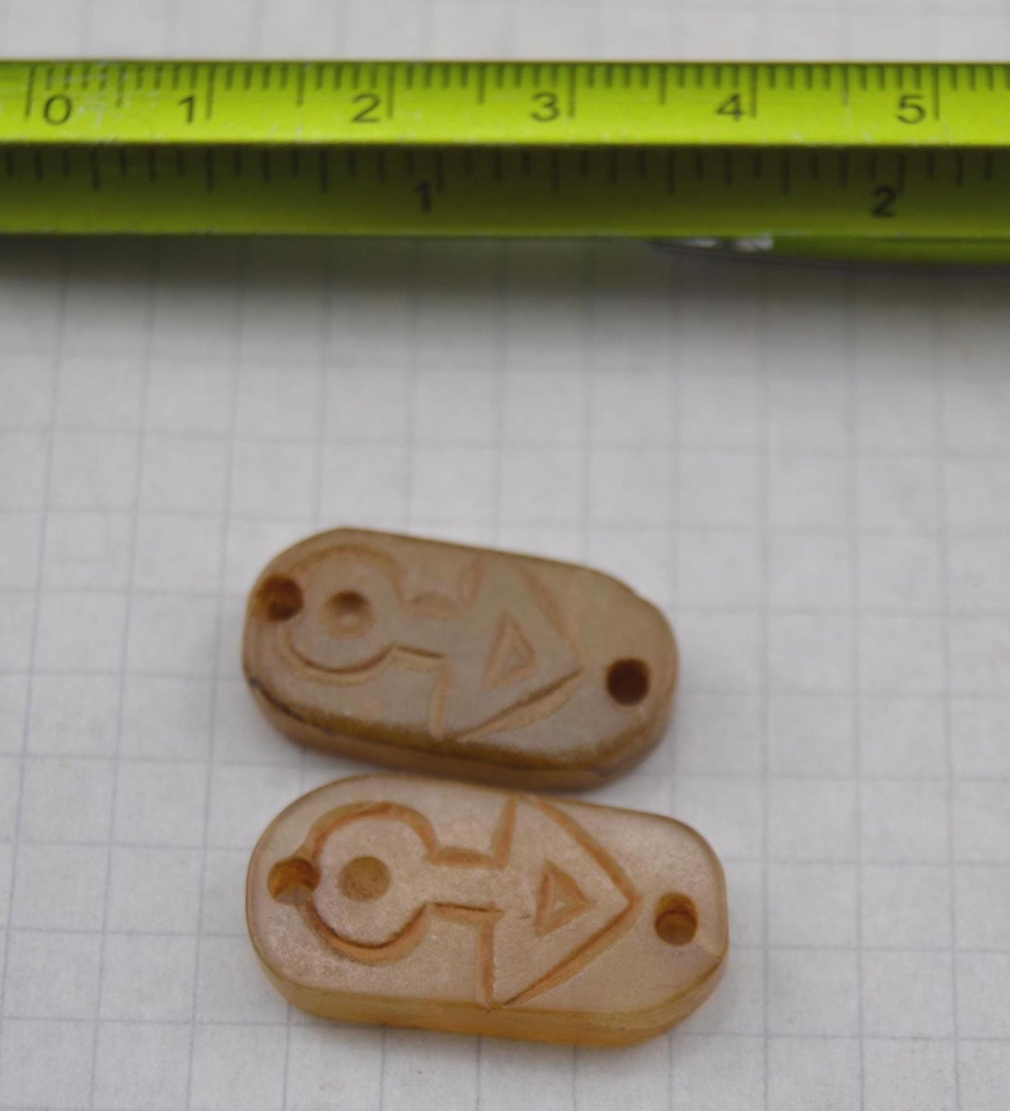 Asian symbols on carved jade links