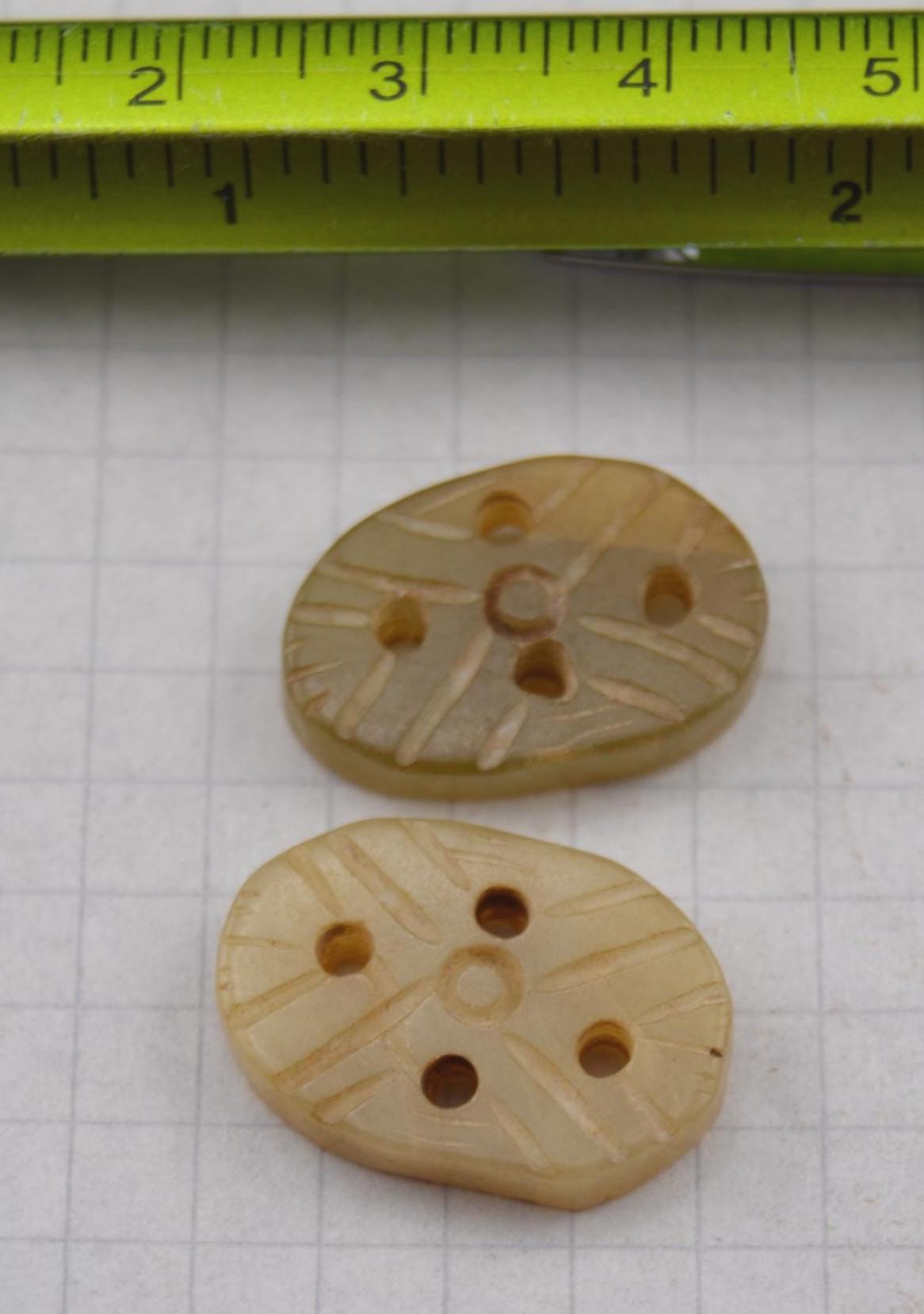 Asian symbols on carved jade links