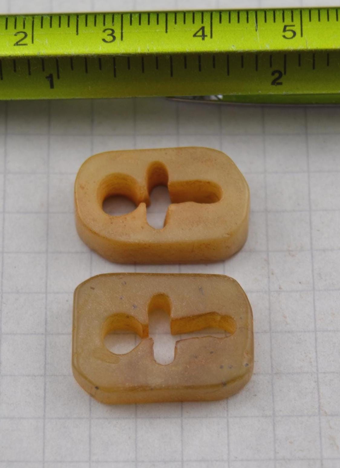 Asian symbols on carved jade links